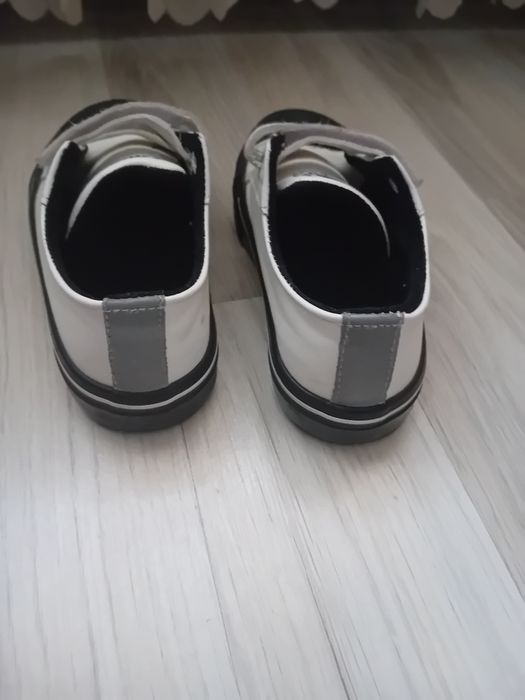 Încălțăminte  stare buna