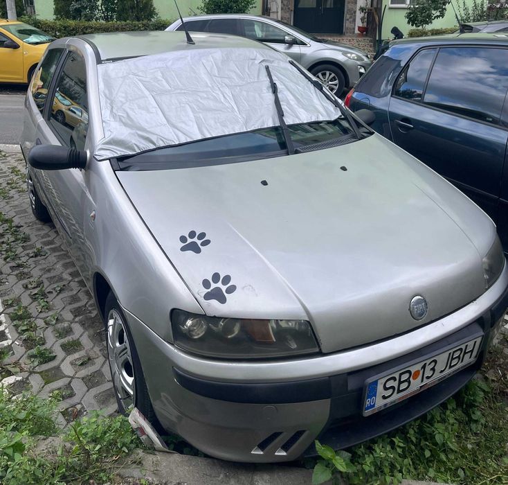 Fiat Punto, an fabricatie 2002, 2 uși, benzină