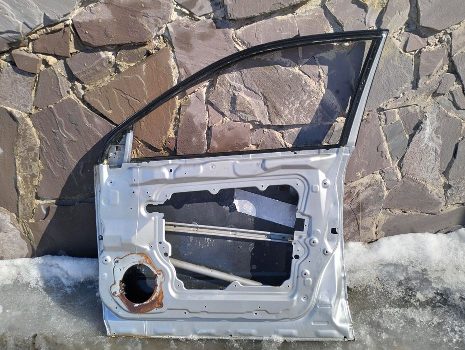 Ниссан Мурано дверь