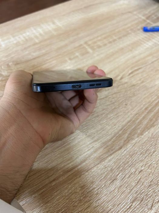 Redmi not 12 karopka dakument ishlashi alo holati tinniq