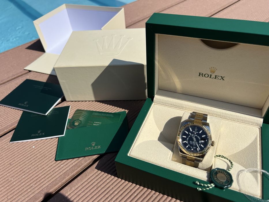 Rolex Sky Dweller Two Tone Yellow Gold  - Full Pack/Acte/Cutie/Card