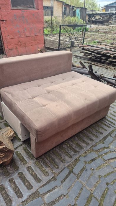 Продам удобный диван