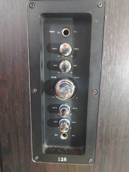 Колонки с усилителем karaoke 220 Вт + USB MP3 плеер Bluetooth