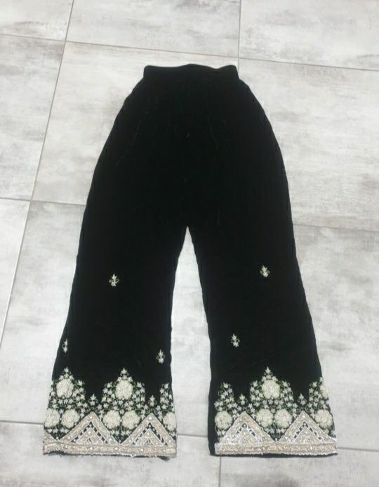 Set catifea strasuri pietre negru 36 s nou