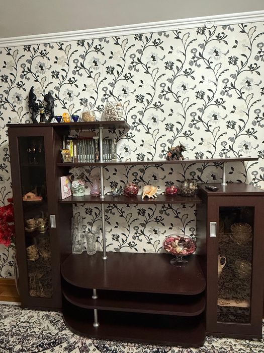 Продается  мини стенка для зала