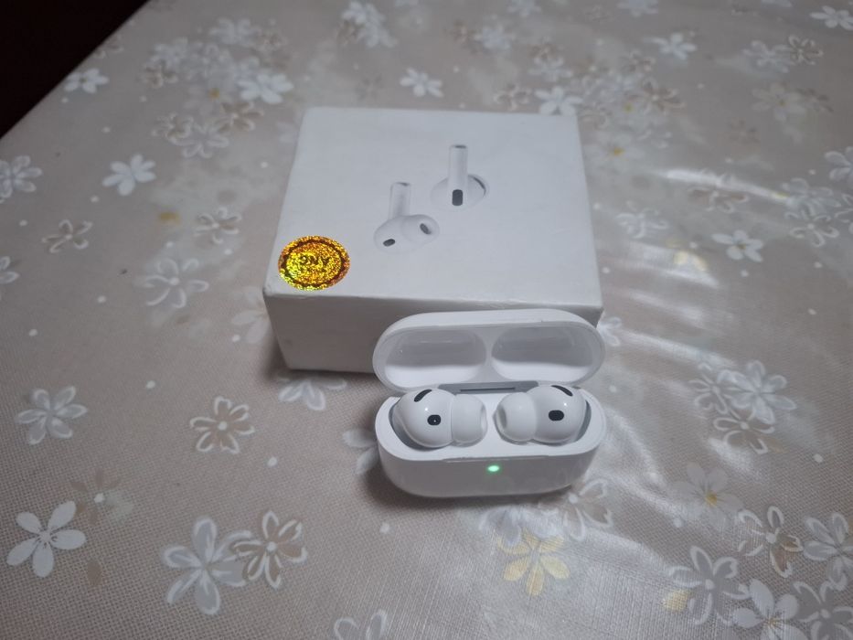 Продам Airpods Pro 3