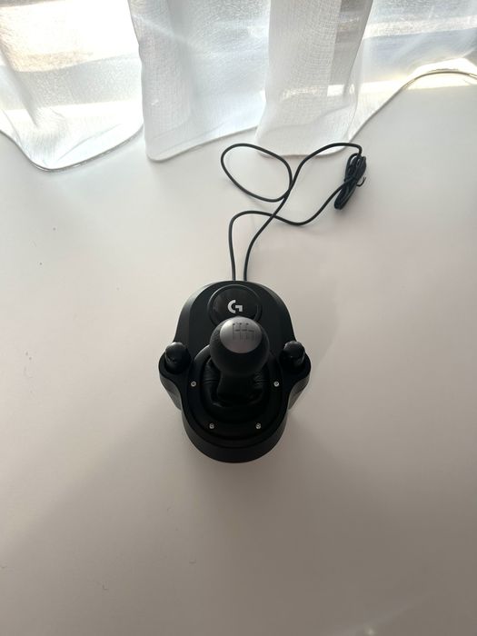 Vand Volan Logitech G920 pentru |XBOX,PC| +schimbator manual