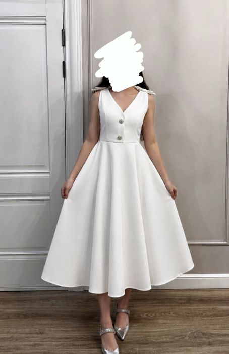 Белое платье……….