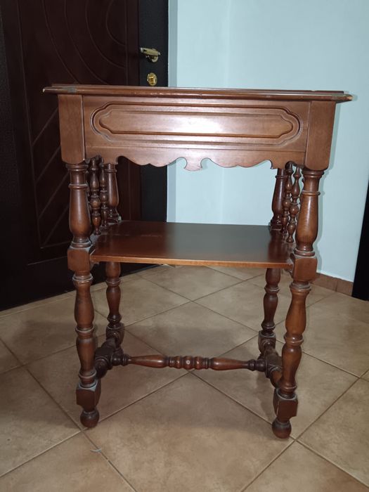 Noptieră vintage