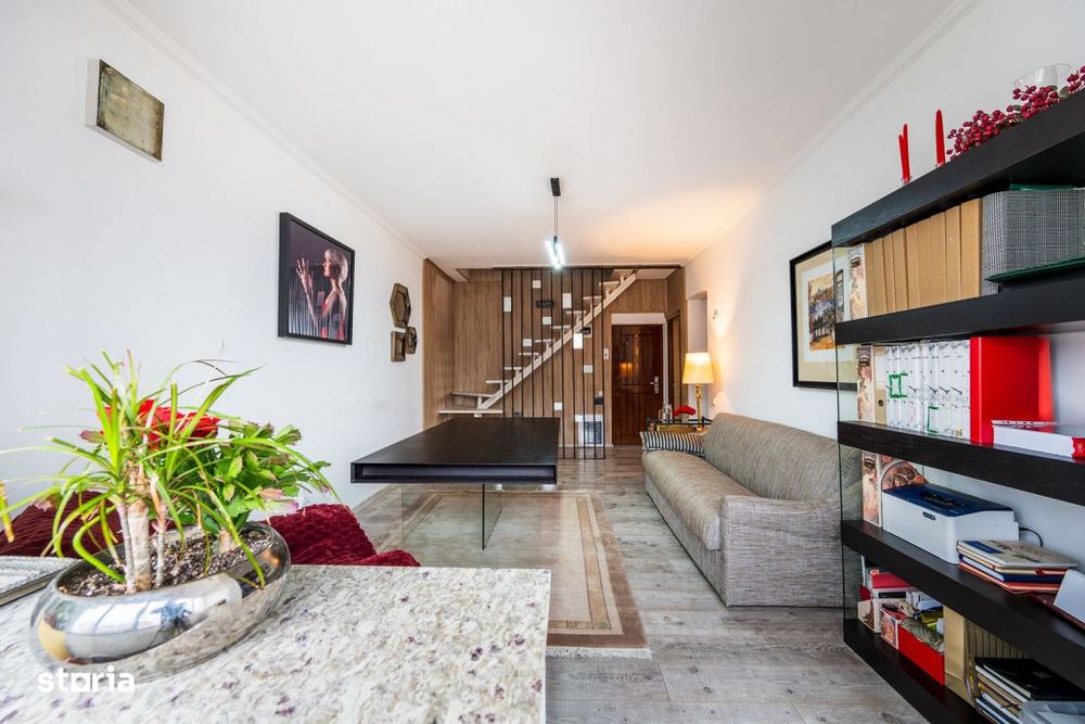 Vanzare apartament cu 3 camere ultracentral 81 mp mobilati si utilati