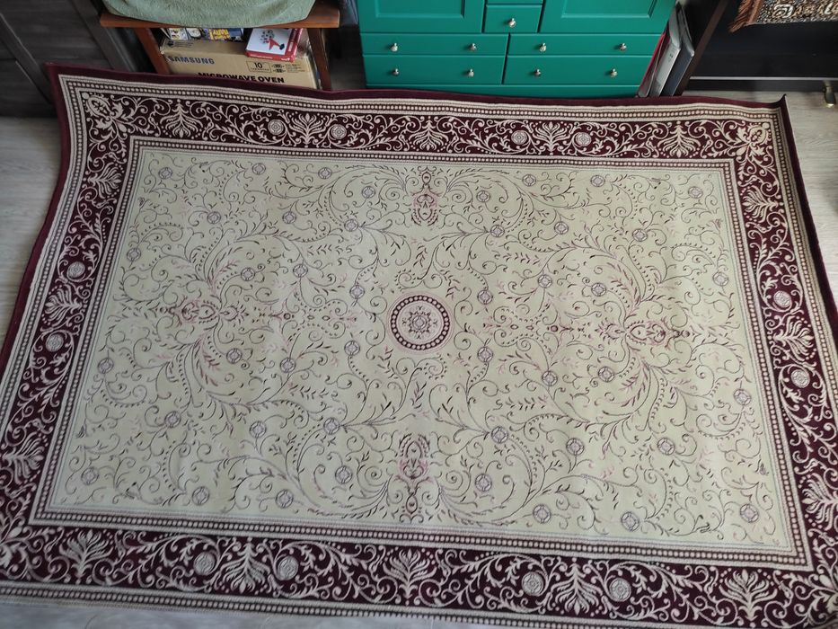 Продам ковер 200х290