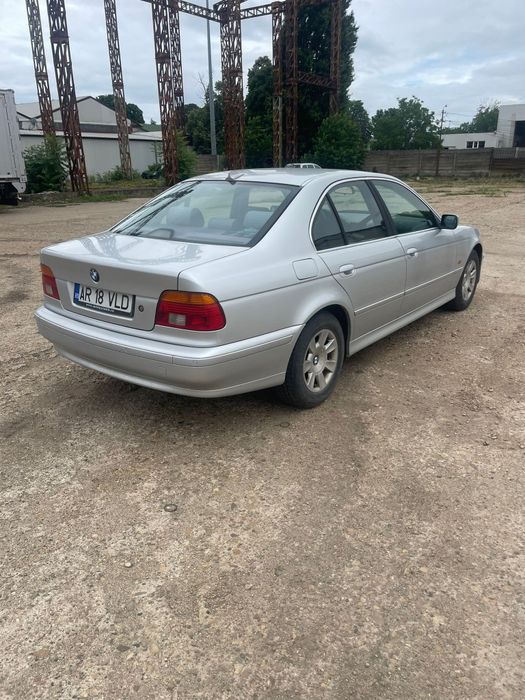 Vând BMW e39 520D