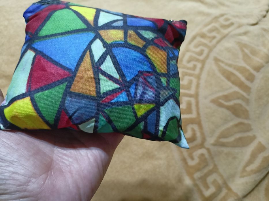 Маски для глаз , беруши , тапочки , носки ,  из самолета новое в упако