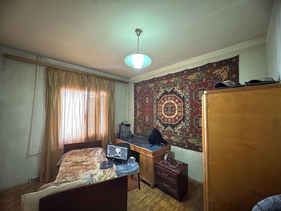 Продаётся 3х комнатная - Куйлюк-7 метро Таларык, можно и в ипотеку