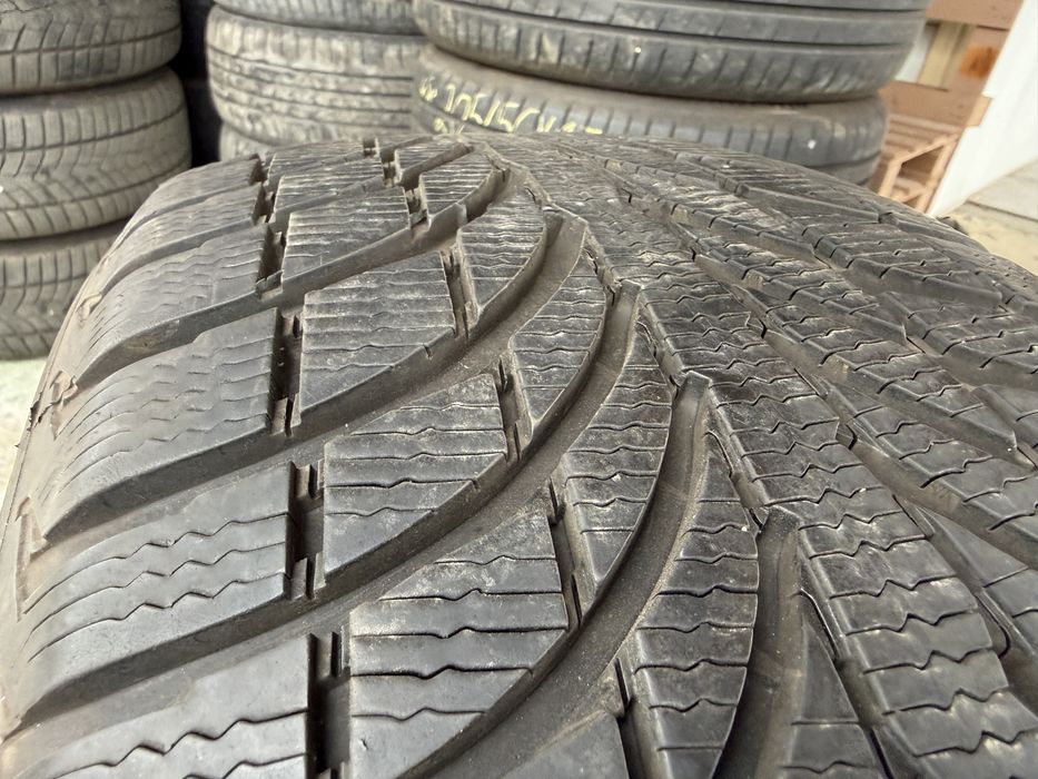 4бр. ОТЛИЧНИ Зимни Гуми С Борд 235/55R/19 **MICHELIN** DOT:0722- 7.0мм.+4.7мм.
