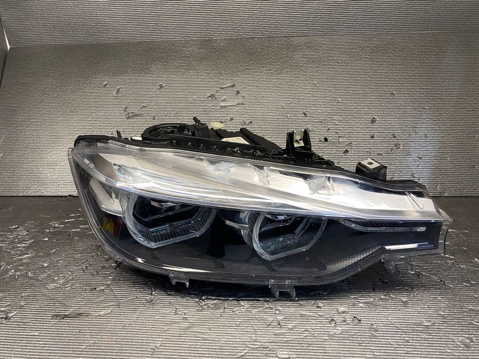 Far Bmw seria 3 f30 led shadow line