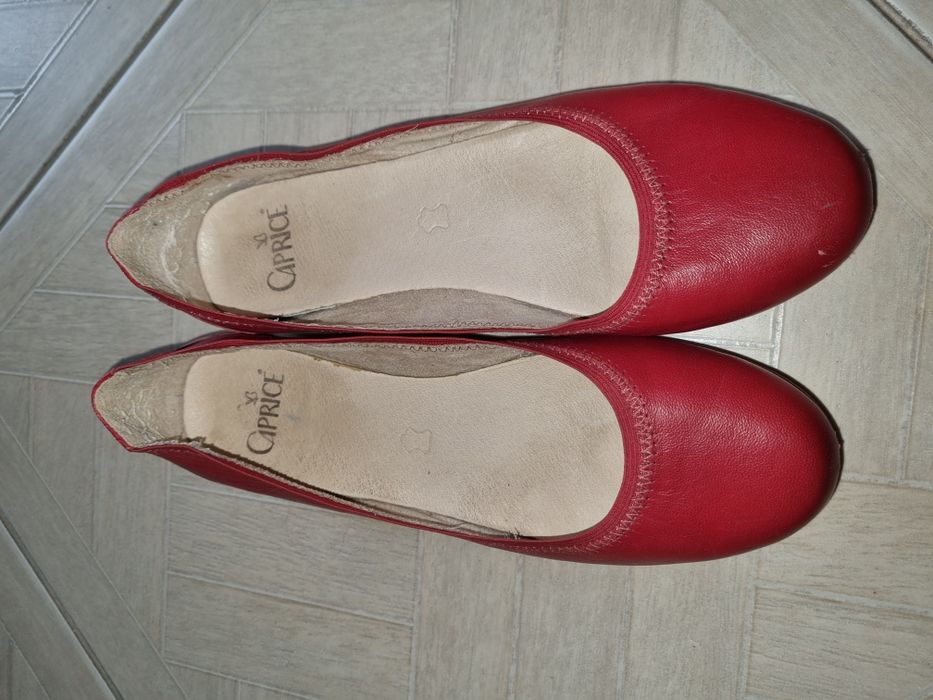 Pantofi balerini