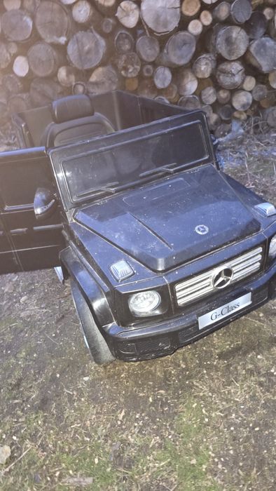 Акумолаторен джип