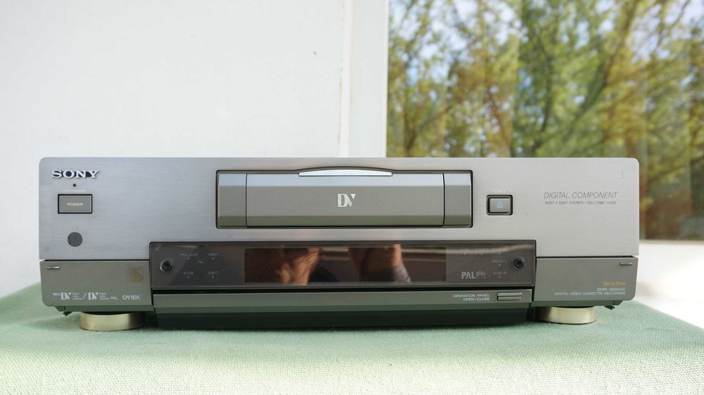 Video recorder digital MiniDv SONY DHR-1000 DEFECT