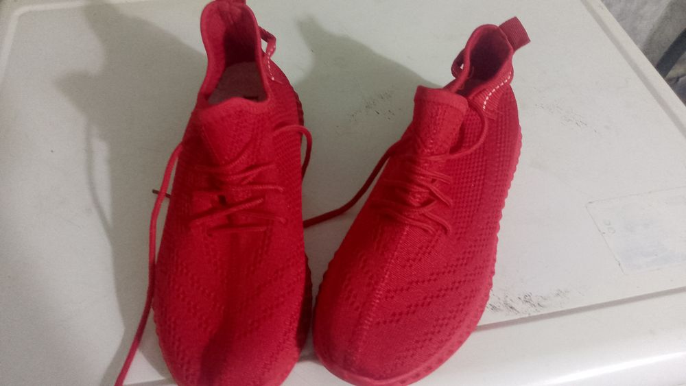 Обувь новая летняя