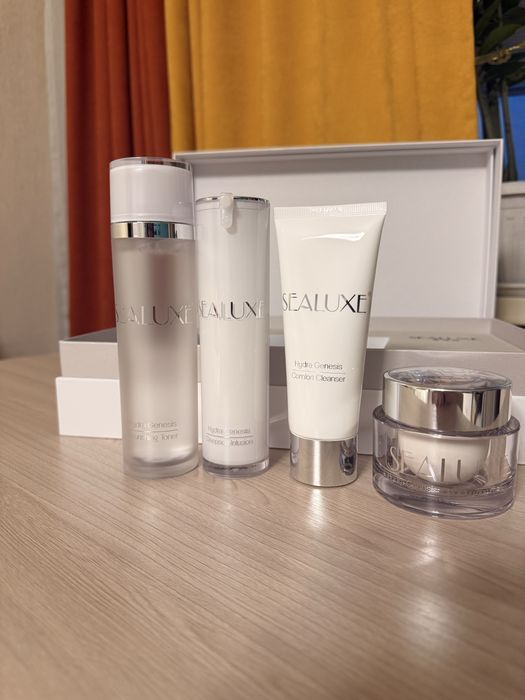 Sealuxe hydra genesis set