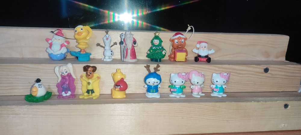 Продам киндеры разные