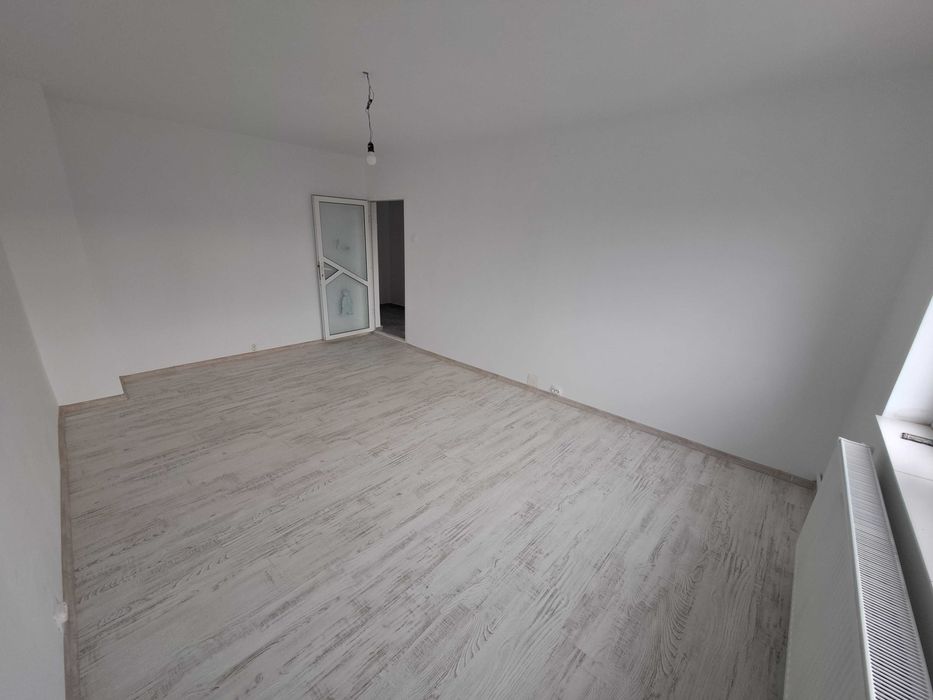 Direct Proprietar - Apartament 2 camere/2 balcoane - Inel II - Renovat
