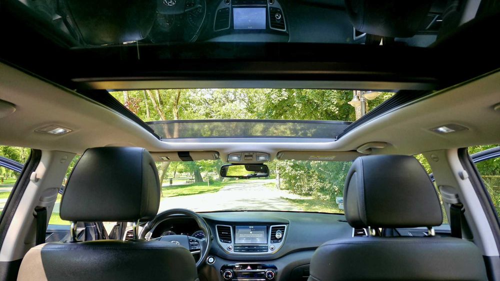 Hyundai Tucson 2018  – Full Option – Panoramic – Scaune Ventilate – Asistenta Conducere