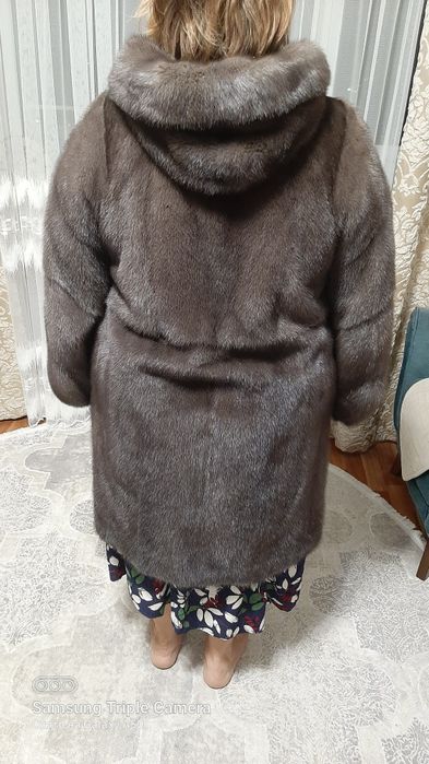 Продаётся шуба норковая