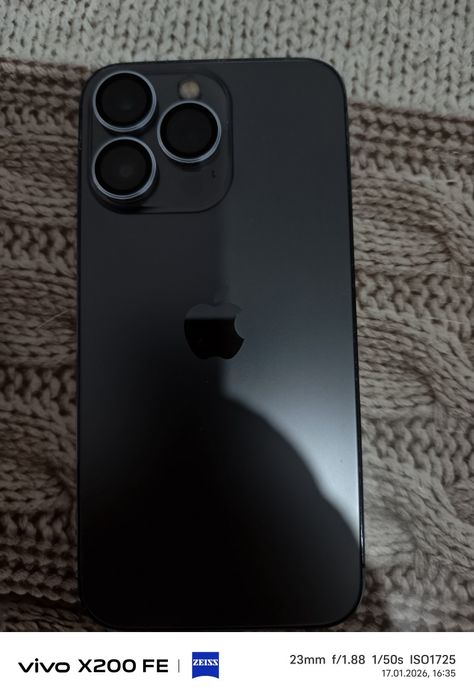 Продам Айфон 13 про