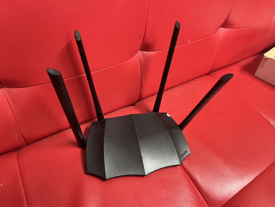 Продам роутер.