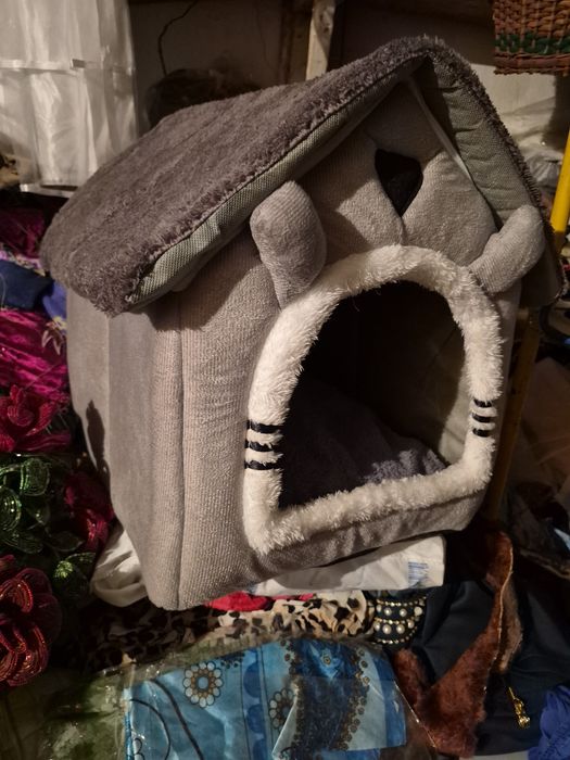 Домик для кошки,котёнка.