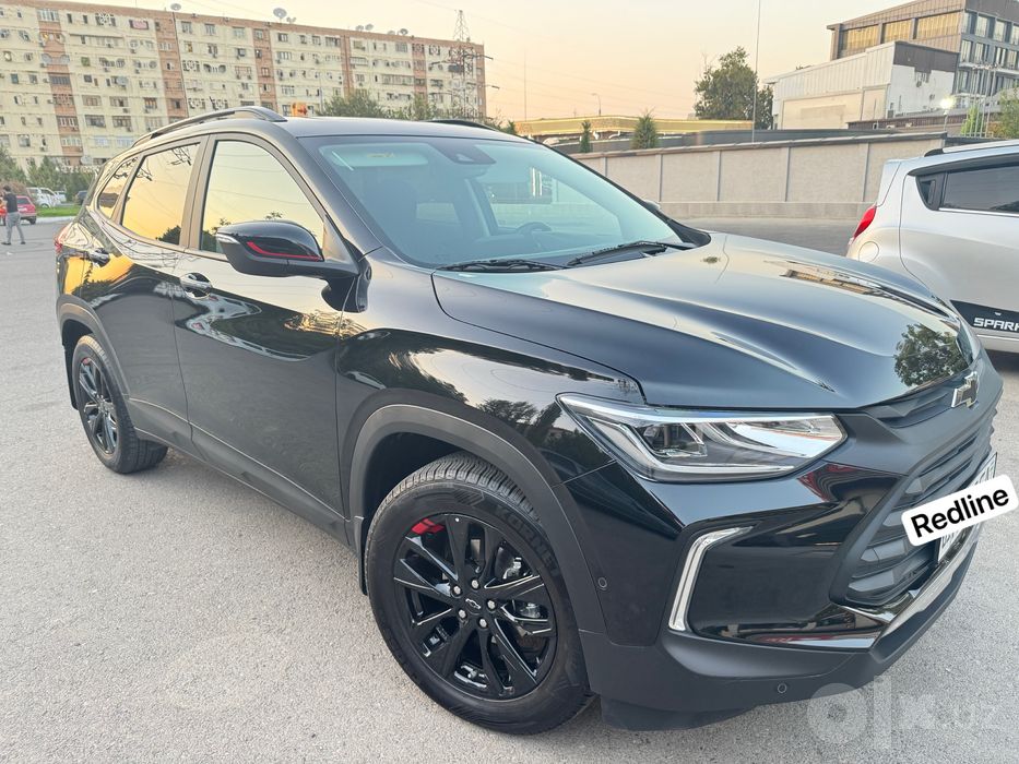 Chevrolet Tracker Red line sotuvda