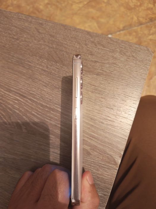 Samsung Galaxy S23