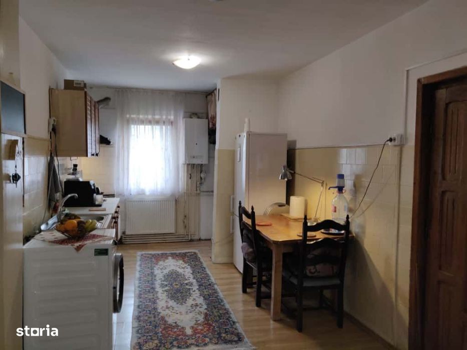 Vand apartament 3 camere Manastur