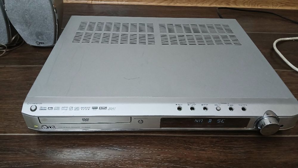 Продам Модем для интернета , Музыкальный центр LG