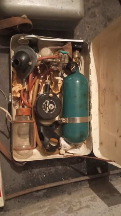 Аппарат для искусственного дыхания.