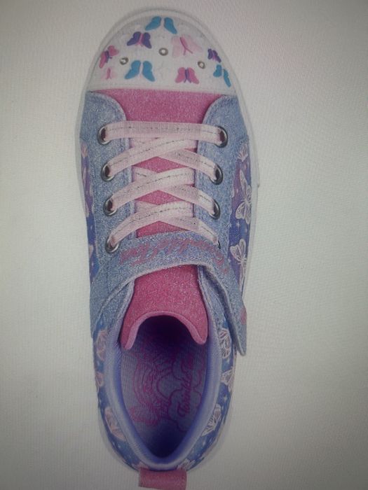 Tenesi cu fluturi Skechers