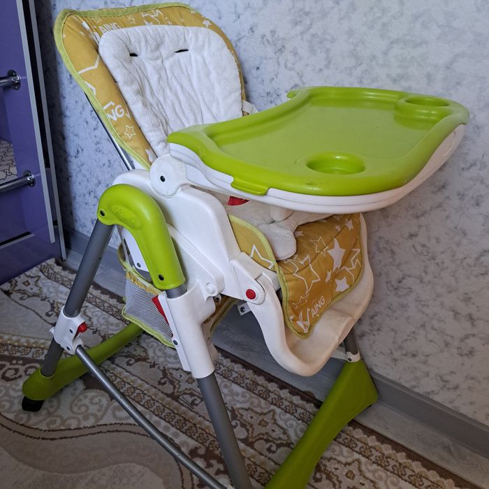 Стульчики для кормление детей