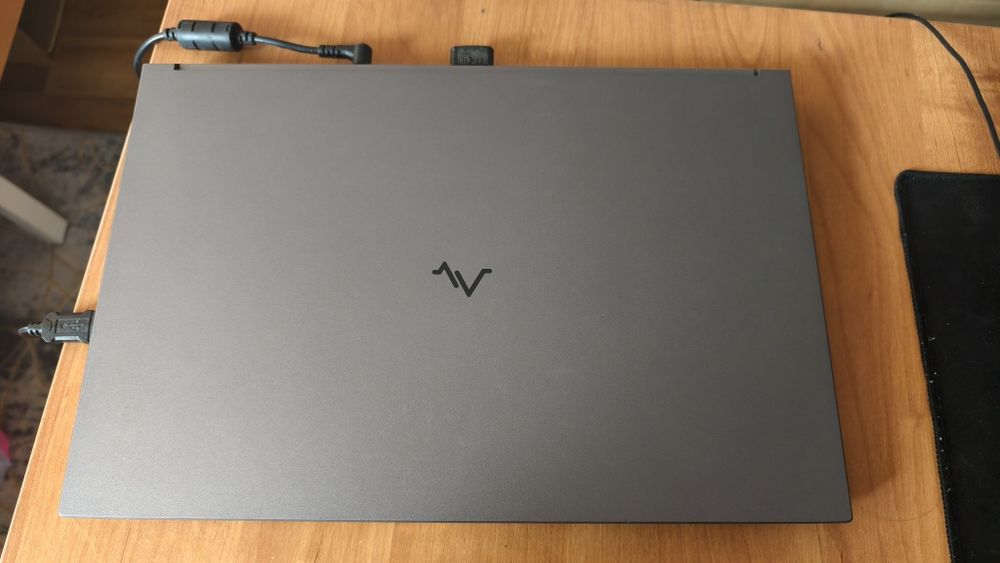 Ноутбук Maibenben Typhoon X565