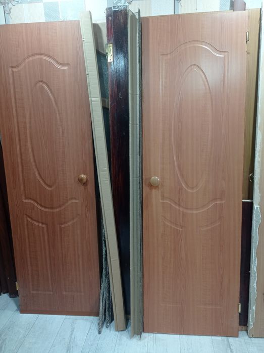 Продам двери двери стандартные