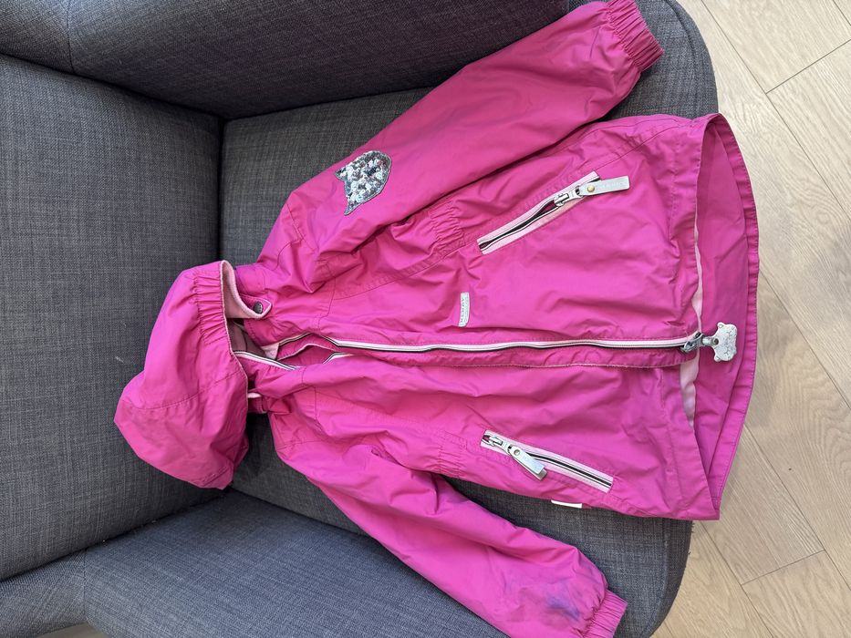 Продам детскую куртку Kerry