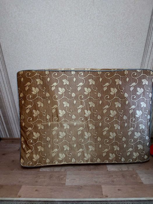 Продается матрац б/у