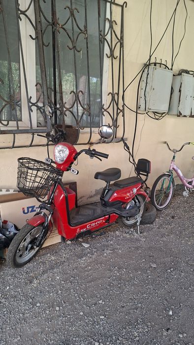 Продам скутер почти новый