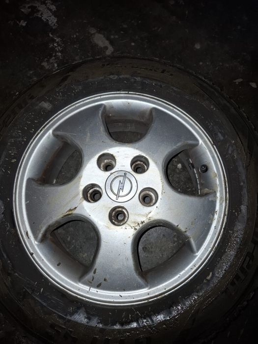 Set Jante Aluminiu + Anvelope Opel Vectra B