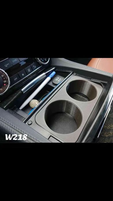 Поставка за чаши за Mercedes w203,w204,w218 и w221
