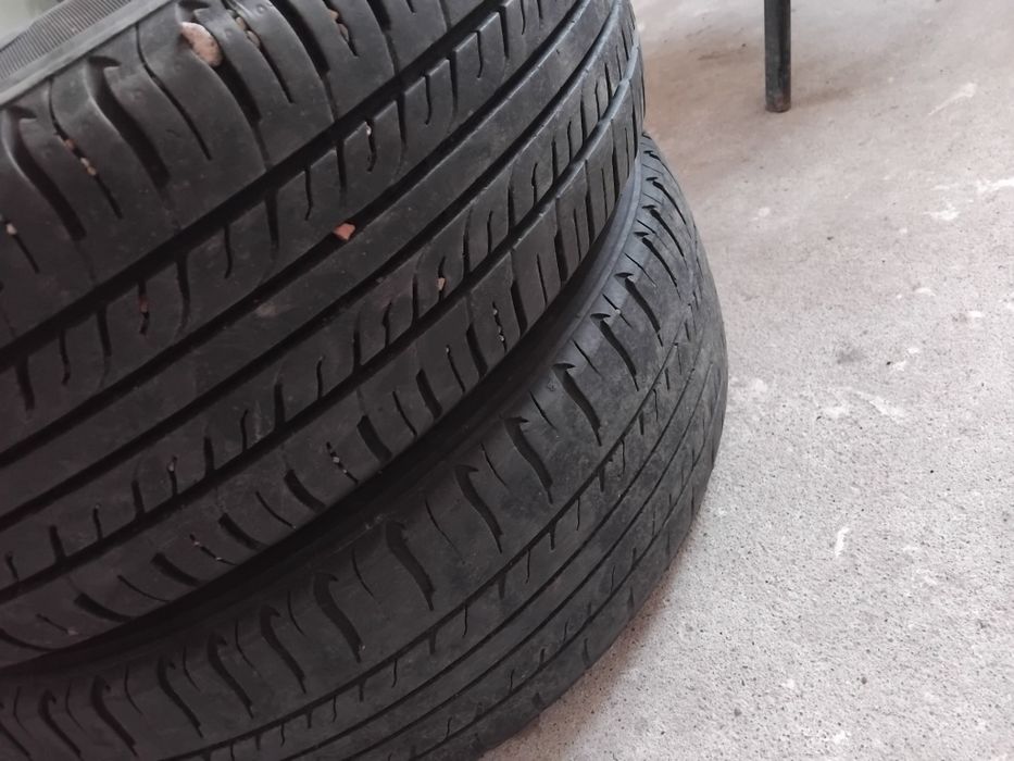 Продам шины трианжила Р 14