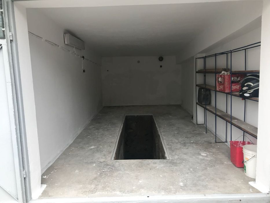 Vand garaj Baia Mare