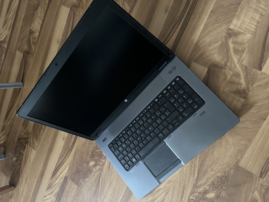 Laptop hp zbook 17