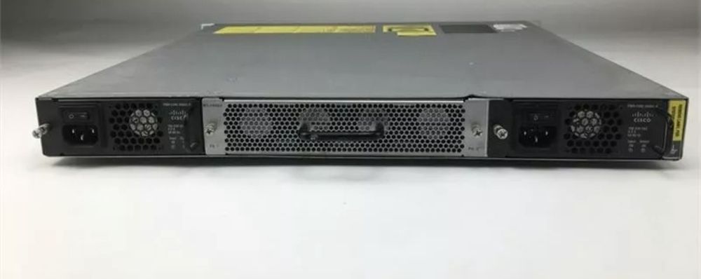 L4 Суич Cisco Catalyst 4948E-F 48 port Gigabit Switch
Cisco Catalyst 4
